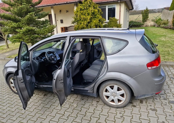 Seat Altea XL cena 14500 przebieg: 297000, rok produkcji 2009 z Szydłowiec małe 211